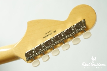 Made in Japan Traditional ’70s Mustang - Candy Apple Red